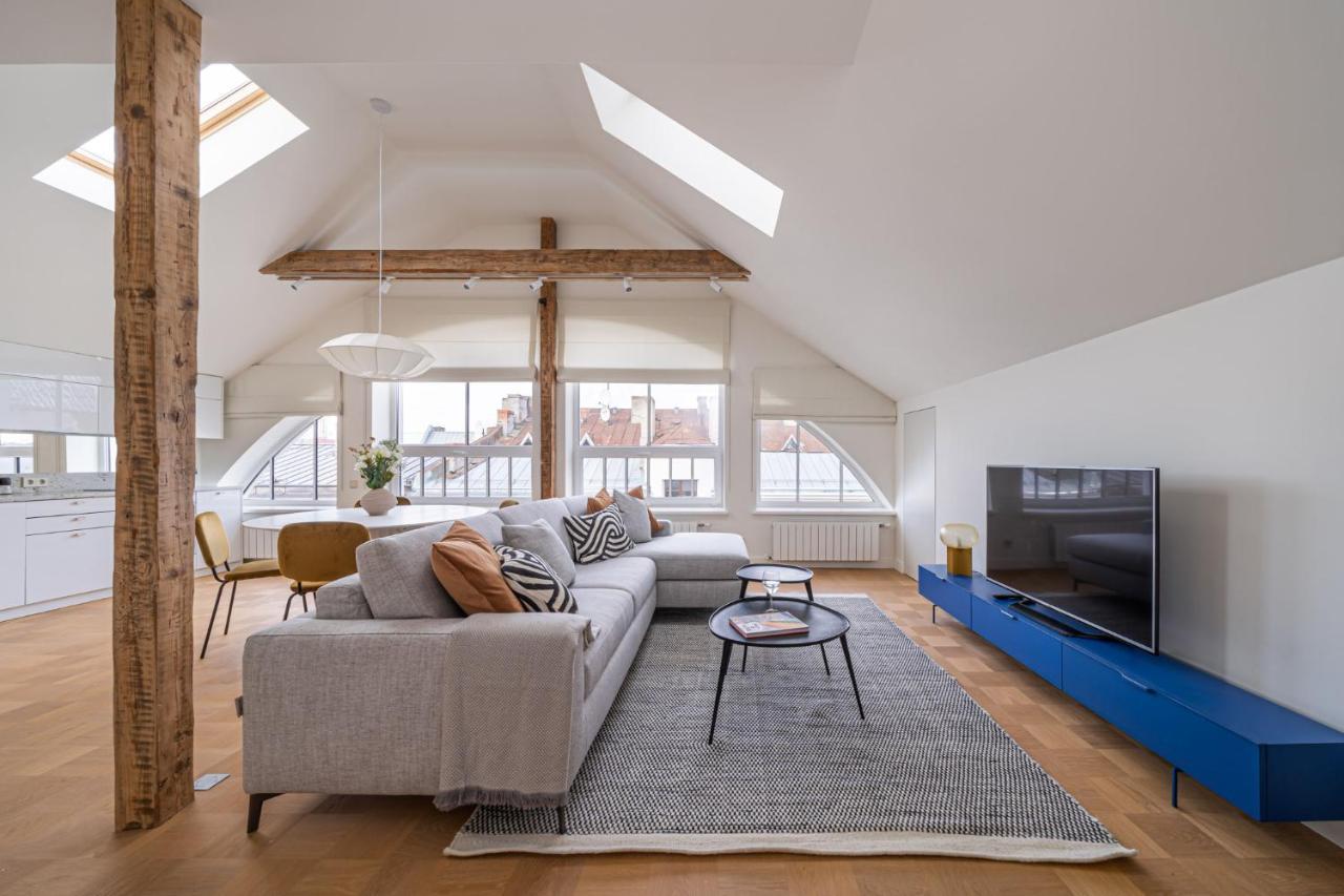 Bright Designer Apartment In City Centre Riga Exterior foto